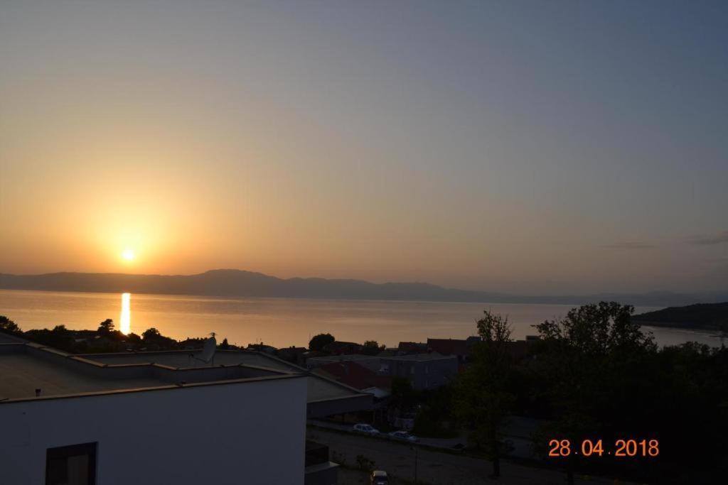 My Paradies - Njivice Penthouse*** Exterior photo
