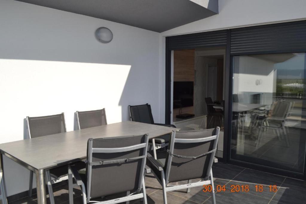 My Paradies - Njivice Penthouse*** Exterior photo